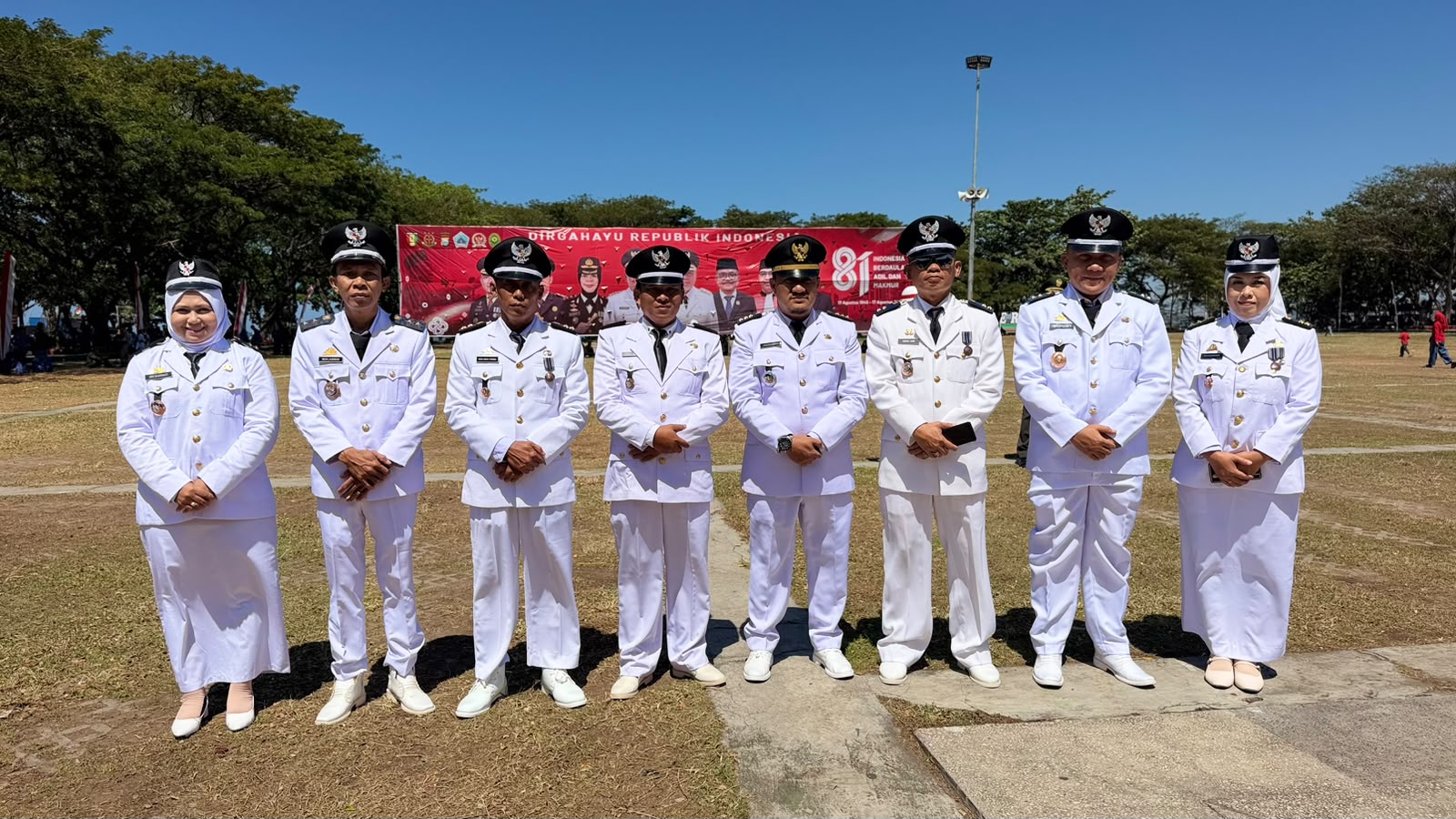 Khidmat di Pantai Seruni, Bantaeng Peringati HUT RI ke-81 dengan Semangat Persatuan